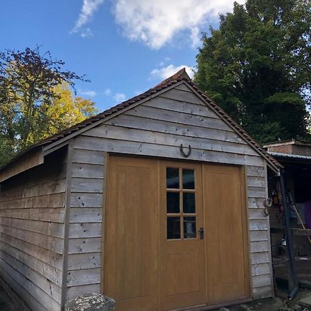 Cosy 1 Bedroom Country Lodge With Free Parking Watlington  Exteriér fotografie